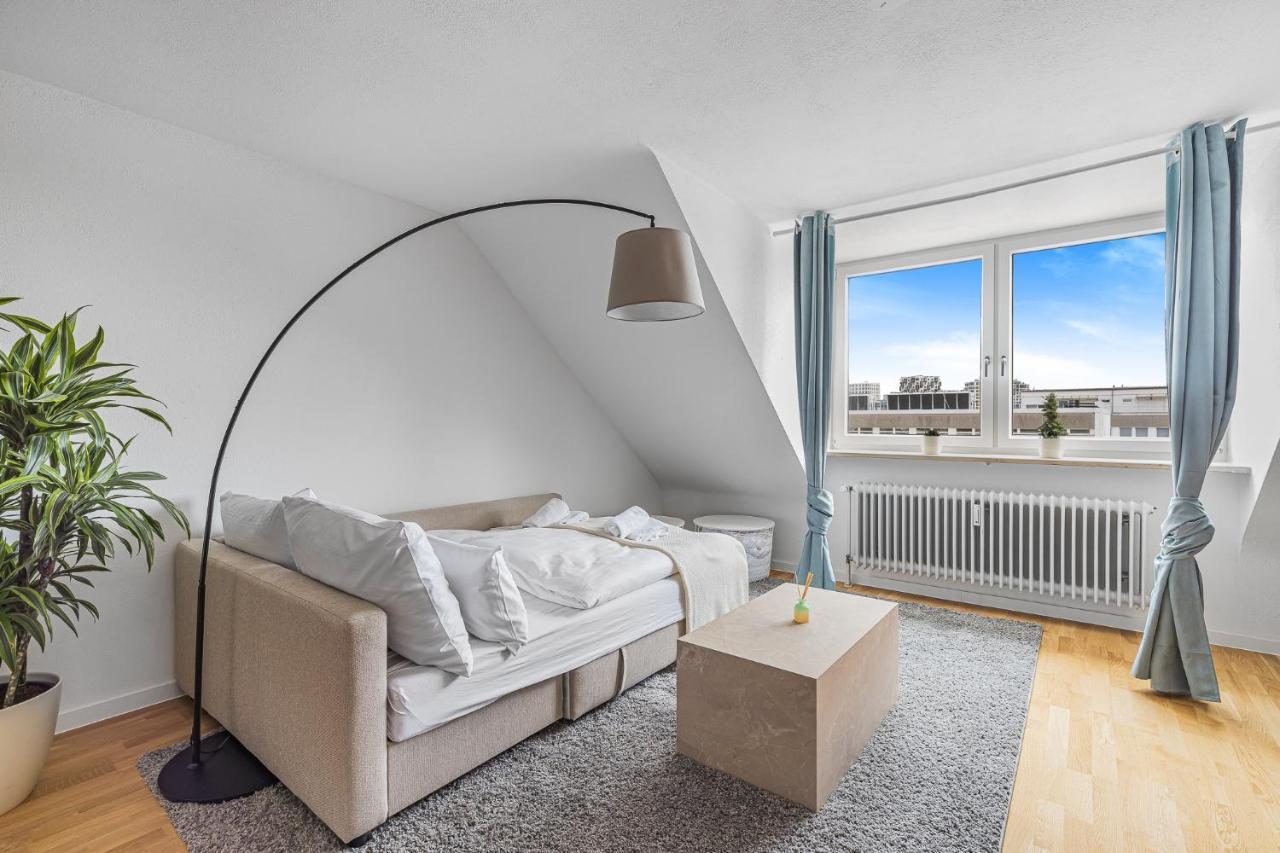 Prime: Design Fur 4 - Zentrale Lage Apartment Munich